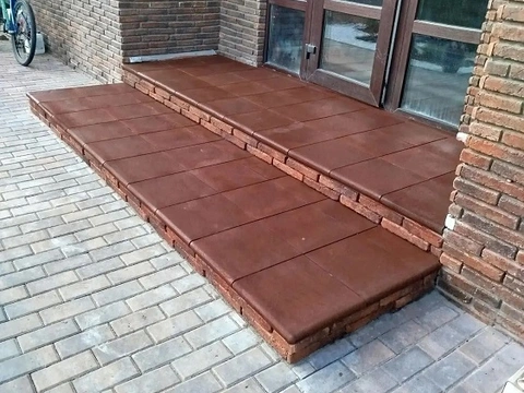 Крыльцо дома, Московская область, коллекция Флоренция, цвет шоколад